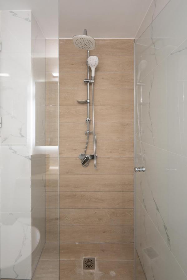 Charming Two Bedrooms Apartment Walk To Acropolis 아테네 외부 사진