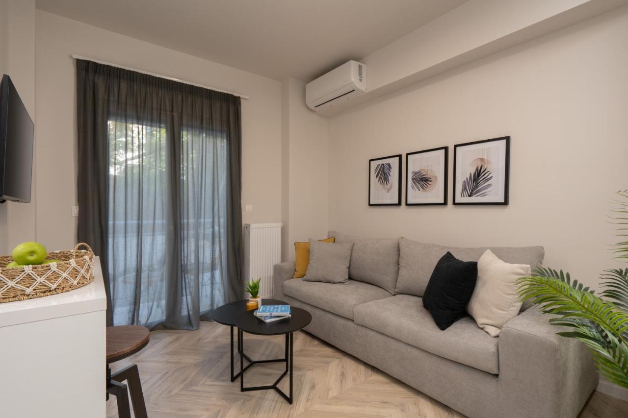 Charming Two Bedrooms Apartment Walk To Acropolis 아테네 외부 사진